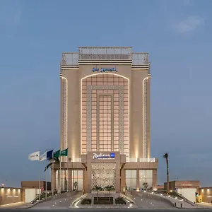 Hotel Radisson Blu Hotel, Corniche *****
